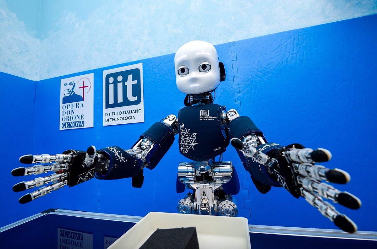 Il robot 'Nao' per aiutare i bambini affetti da autismo - Notizie 